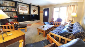 Claim Jumper Townhouse 22 - On The River - Across from the Fishing Ponds - In Town - Near The Ski Area - Fireplace - WiFi - Sate